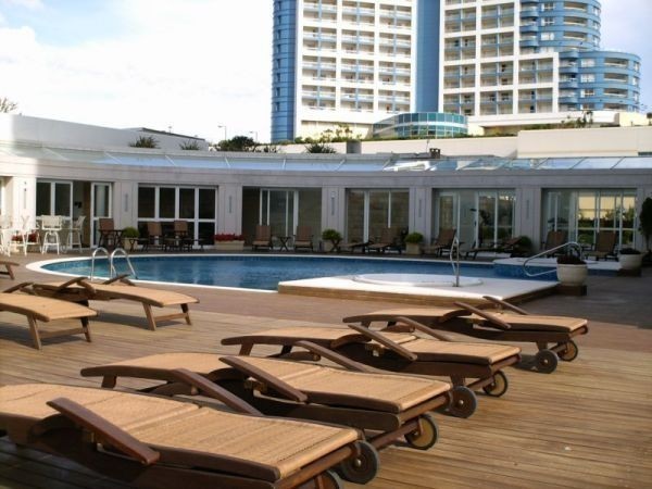 Espectacular departamento vista a la Playa Mansa y toda la Bahía de Punta del Este